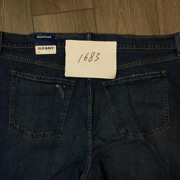 NWT Old Navy Mid-rise Boyfriend Blue Distress Size 20 - Picture 3 of 8
